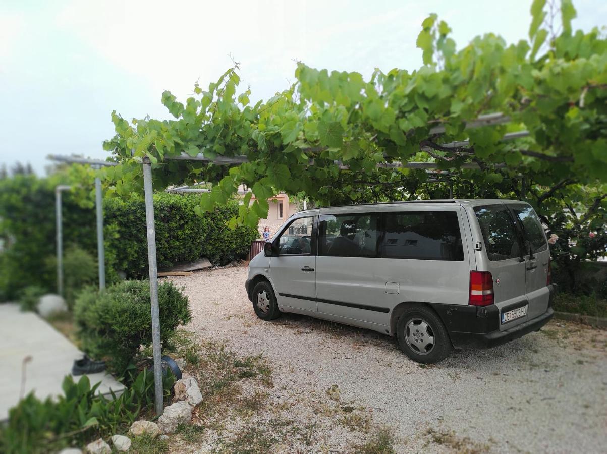 Apartment Marina Vir Bagian luar foto