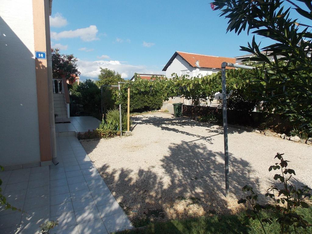 Apartment Marina Vir Ruang foto
